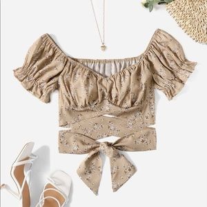 ✨SHEIN Floral Top✨